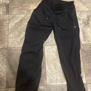 Lululemon size 6 studio Pants